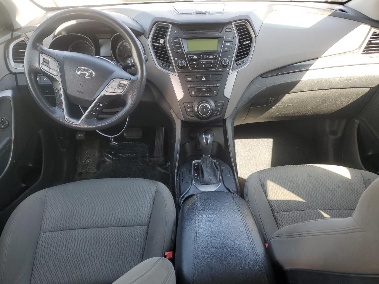2013 Hyundai Santa Fe - Image 8