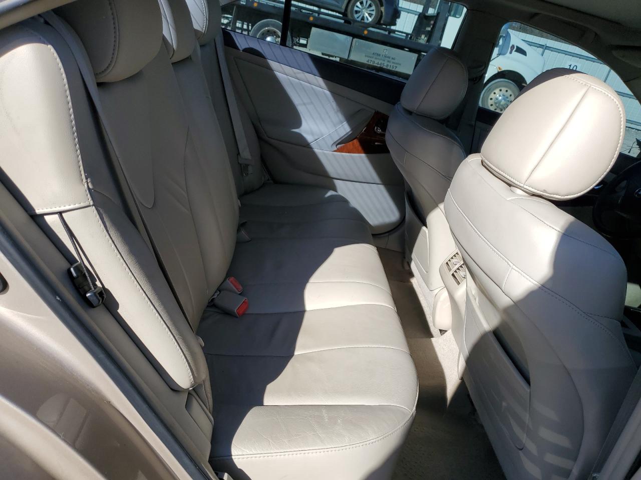 2008 Toyota Camry - Image 10