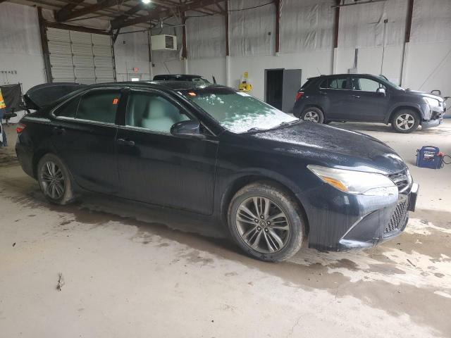 Sedans TOYOTA CAMRY 2015 Szary