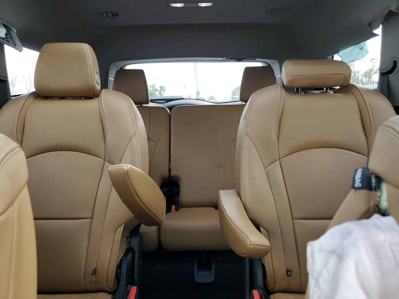2018 Buick Enclave - Image 10