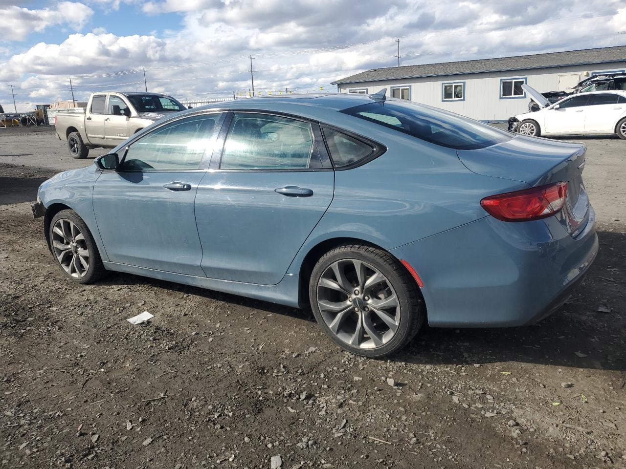 2015 Chrysler 200 - Image 2