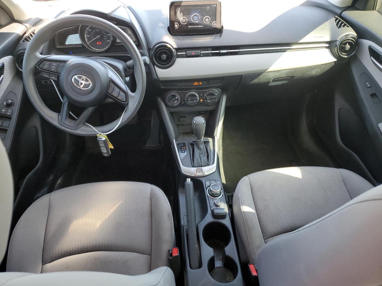 2019 Toyota Yaris - Image 8