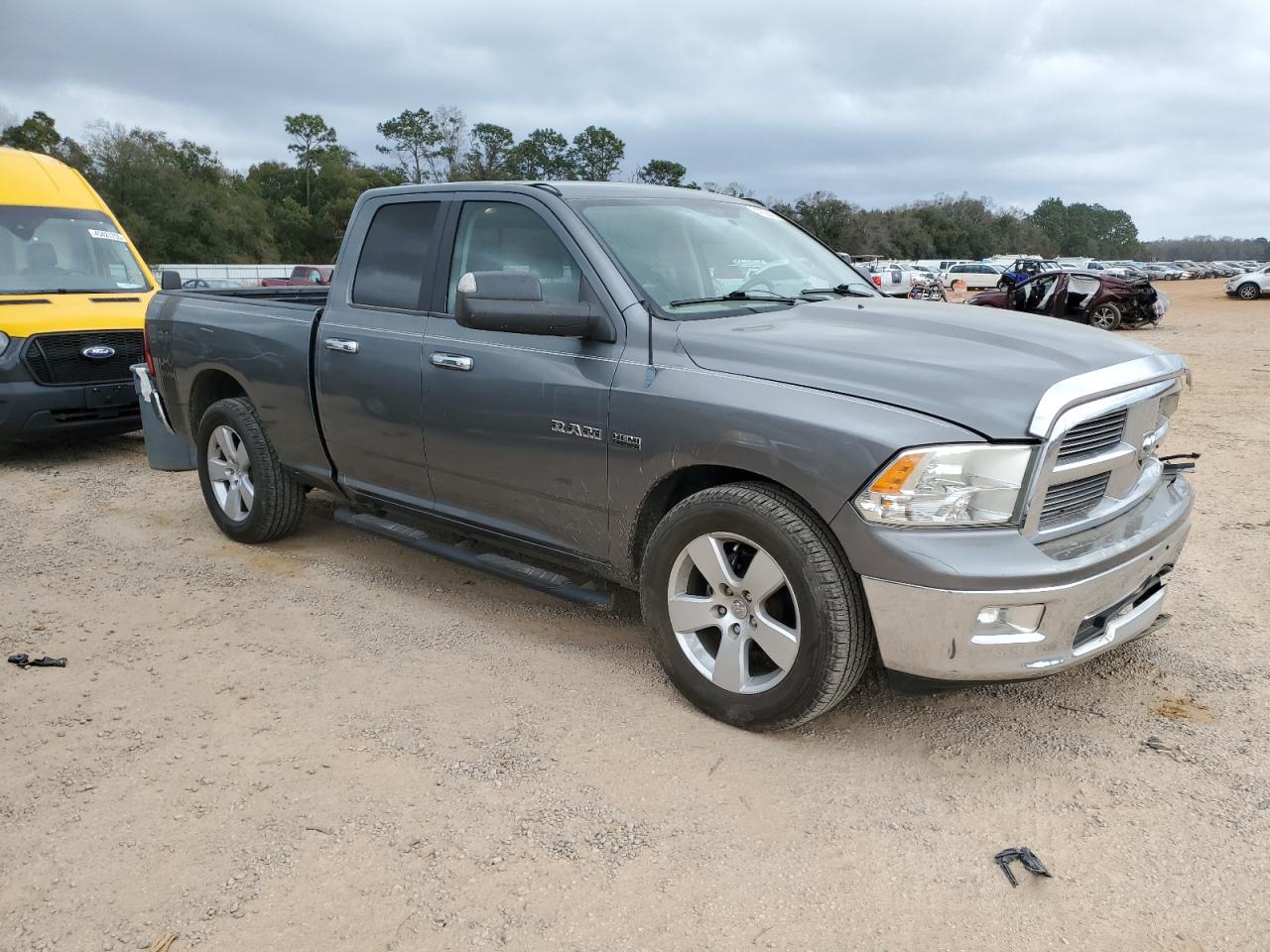2010 Dodge RAM - Image 4