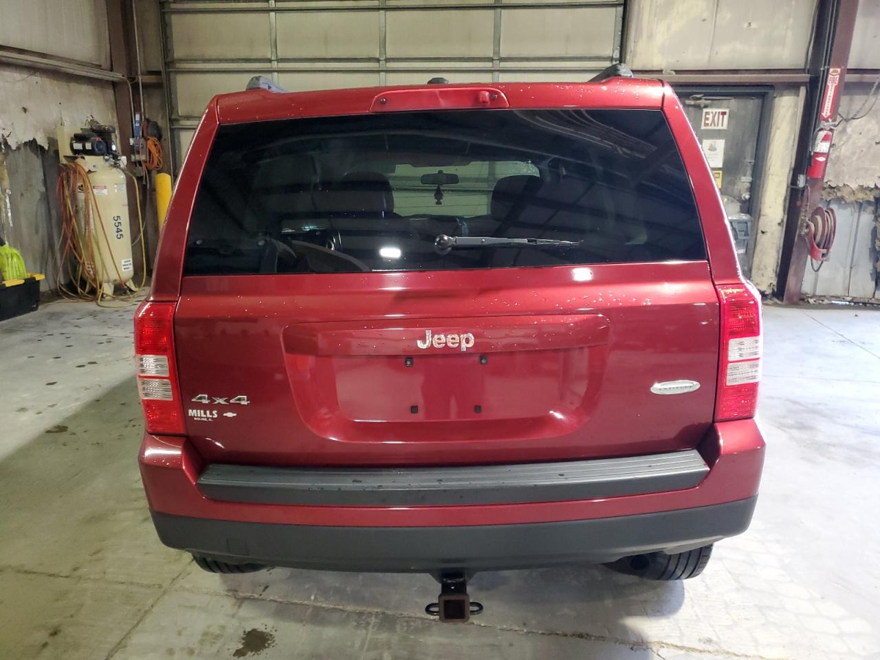 2013 Jeep Liberty (Patriot) - Image 6