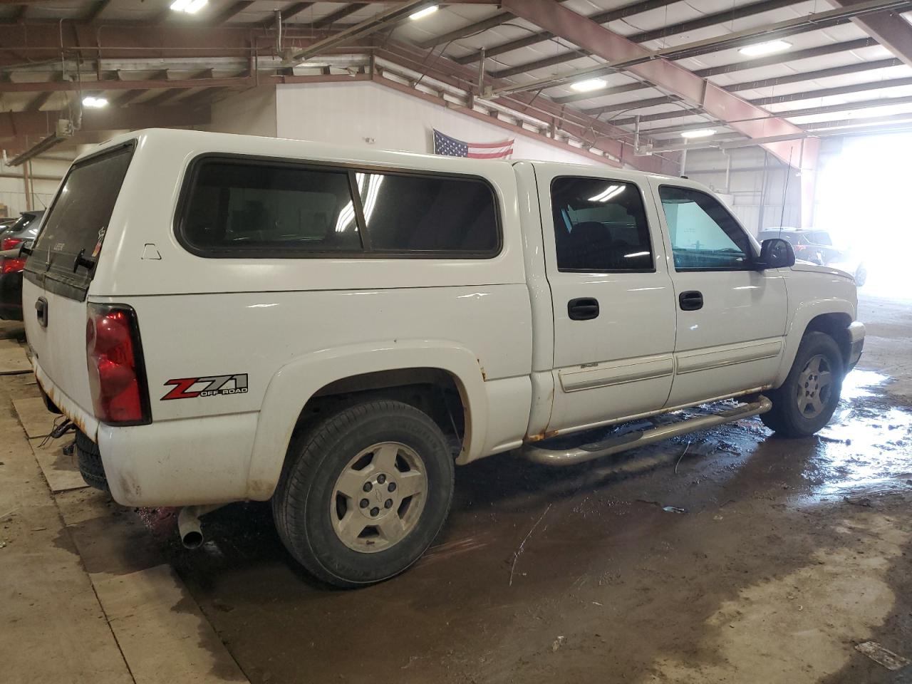 2006 Chevrolet Silverado - Image 3