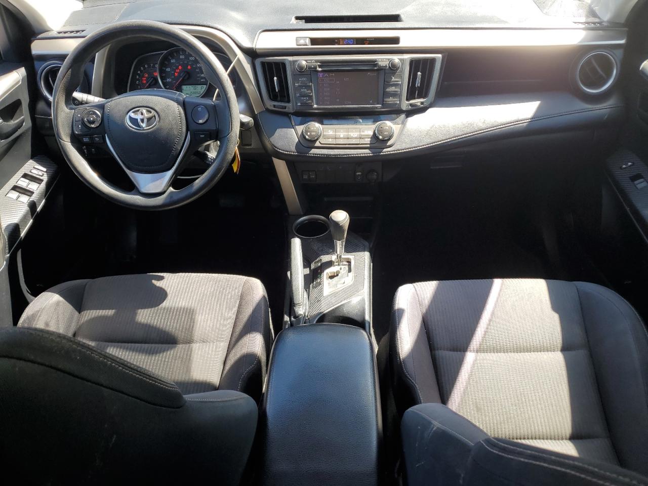 2013 Toyota RAV 4 - Image 8