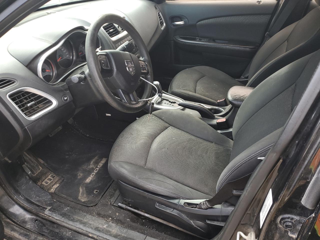 2013 Dodge Avenger - Image 7