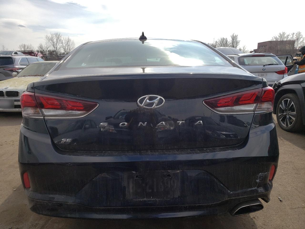 2018 Hyundai Sonata - Image 6