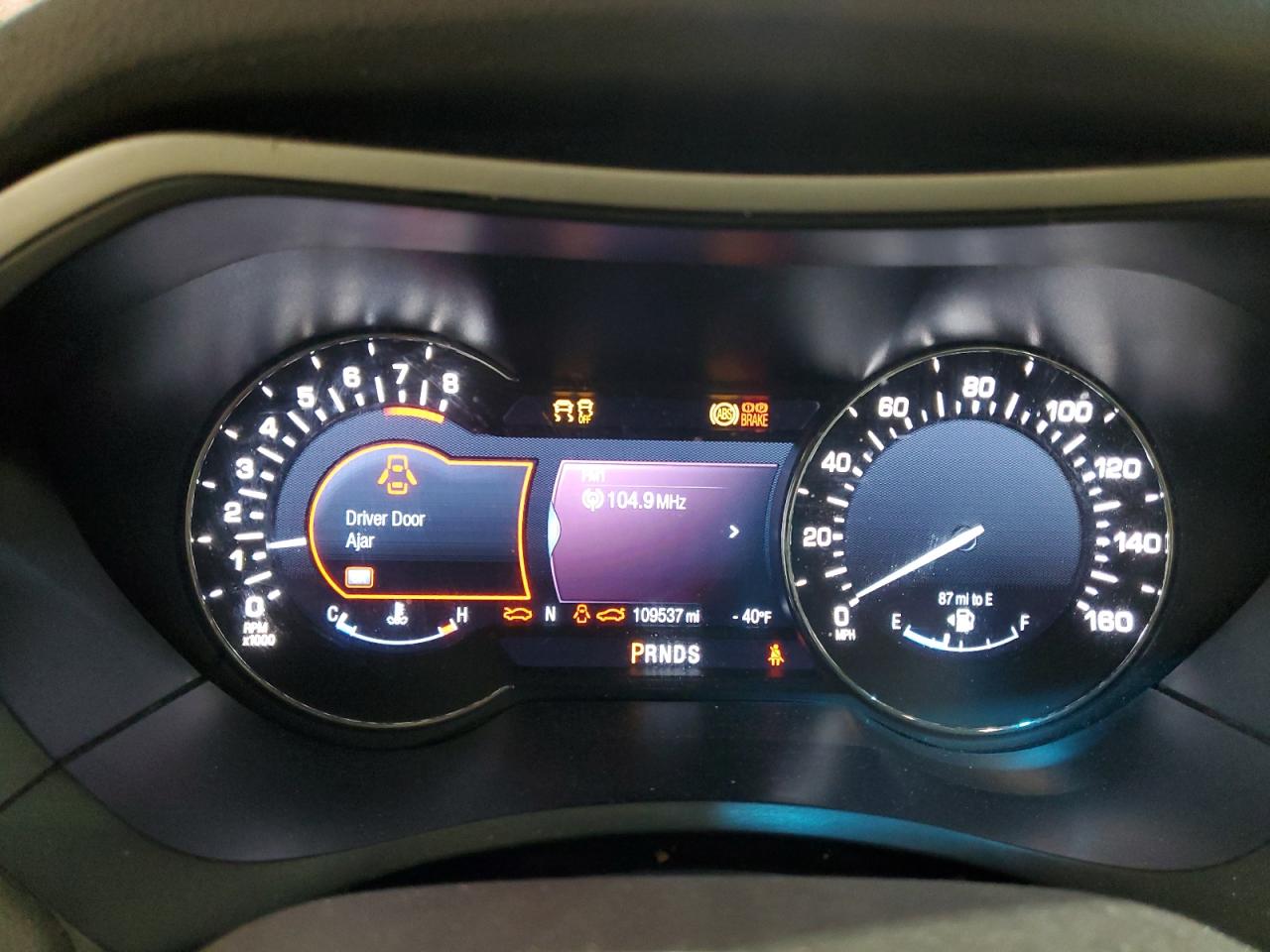 2013 Lincoln MKZ - Image 9