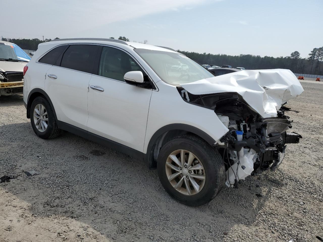 2016 Kia Sorento - Image 4