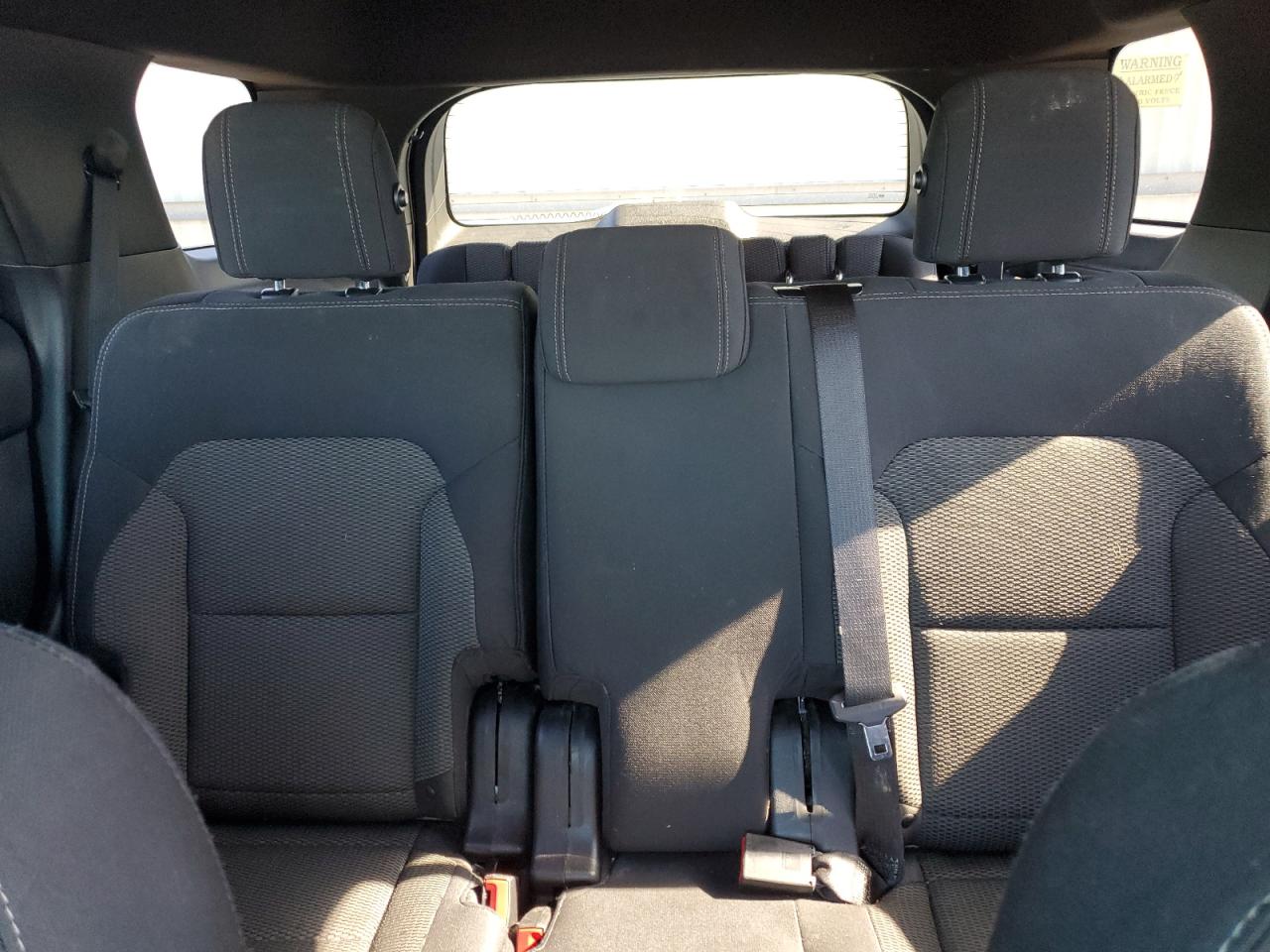 2016 Ford Explorer - Image 10