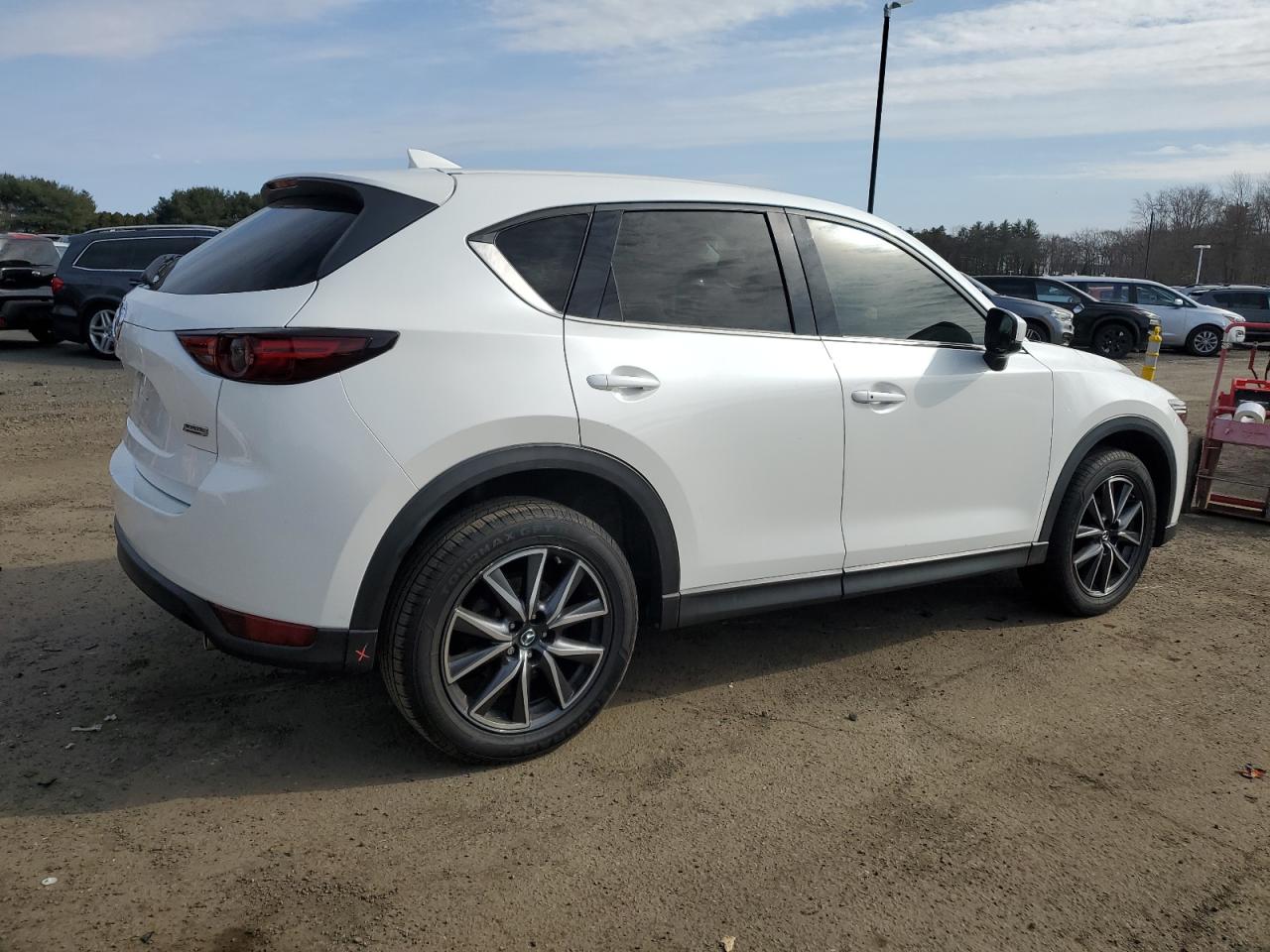 2017 Mazda CX-5 - Image 3
