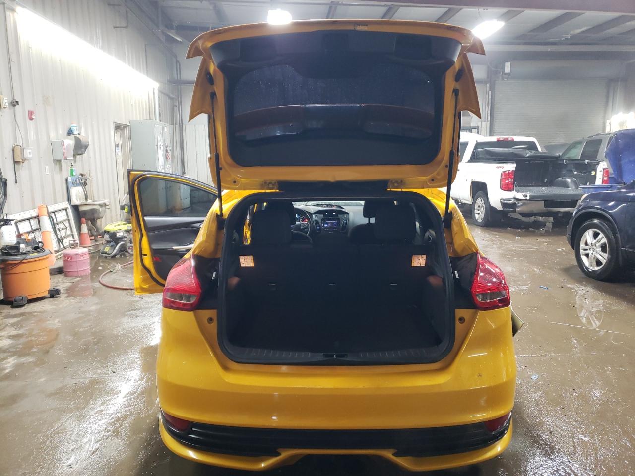 2016 Ford Focus - Image 6
