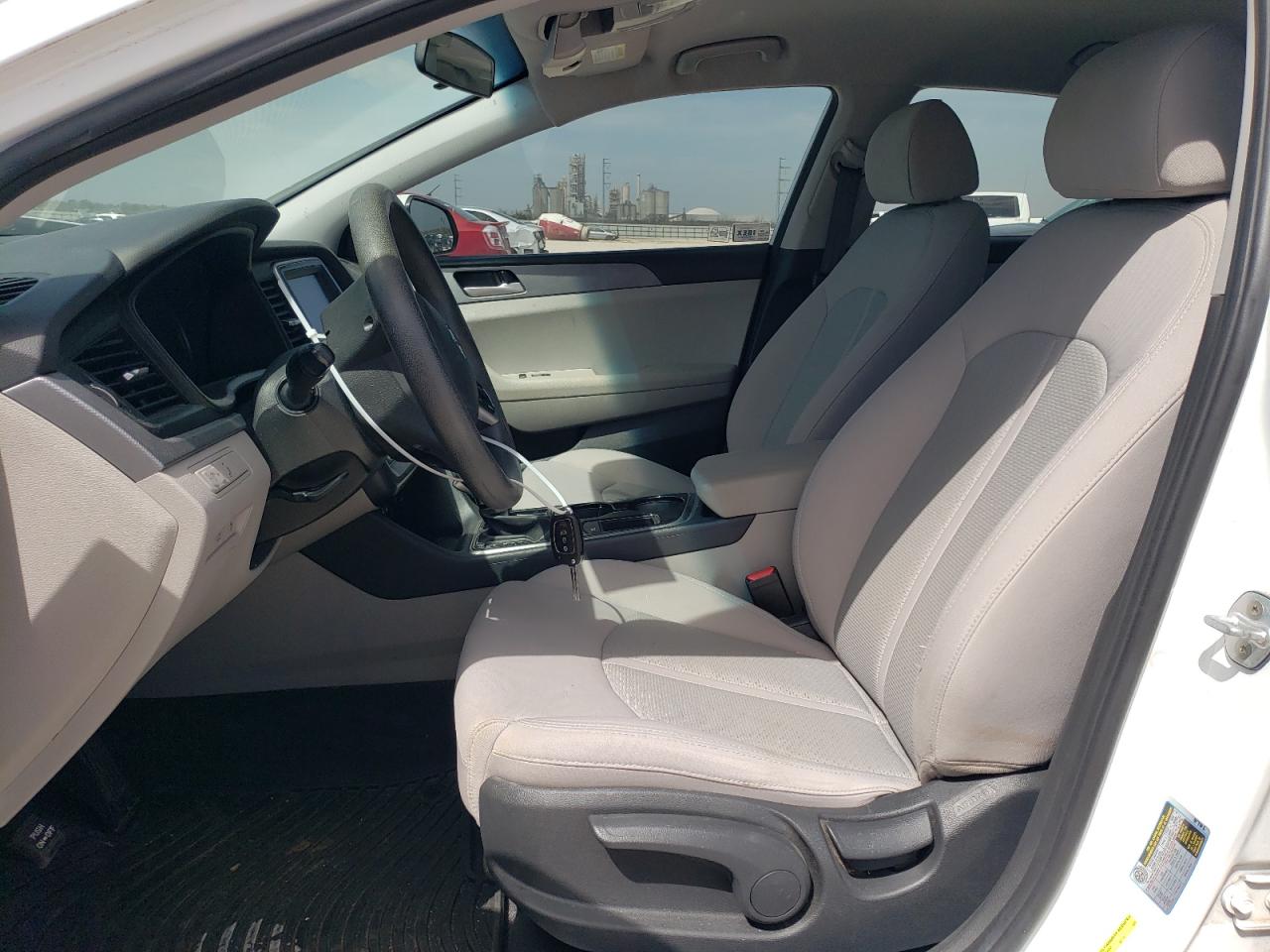 2018 Hyundai Sonata - Image 7
