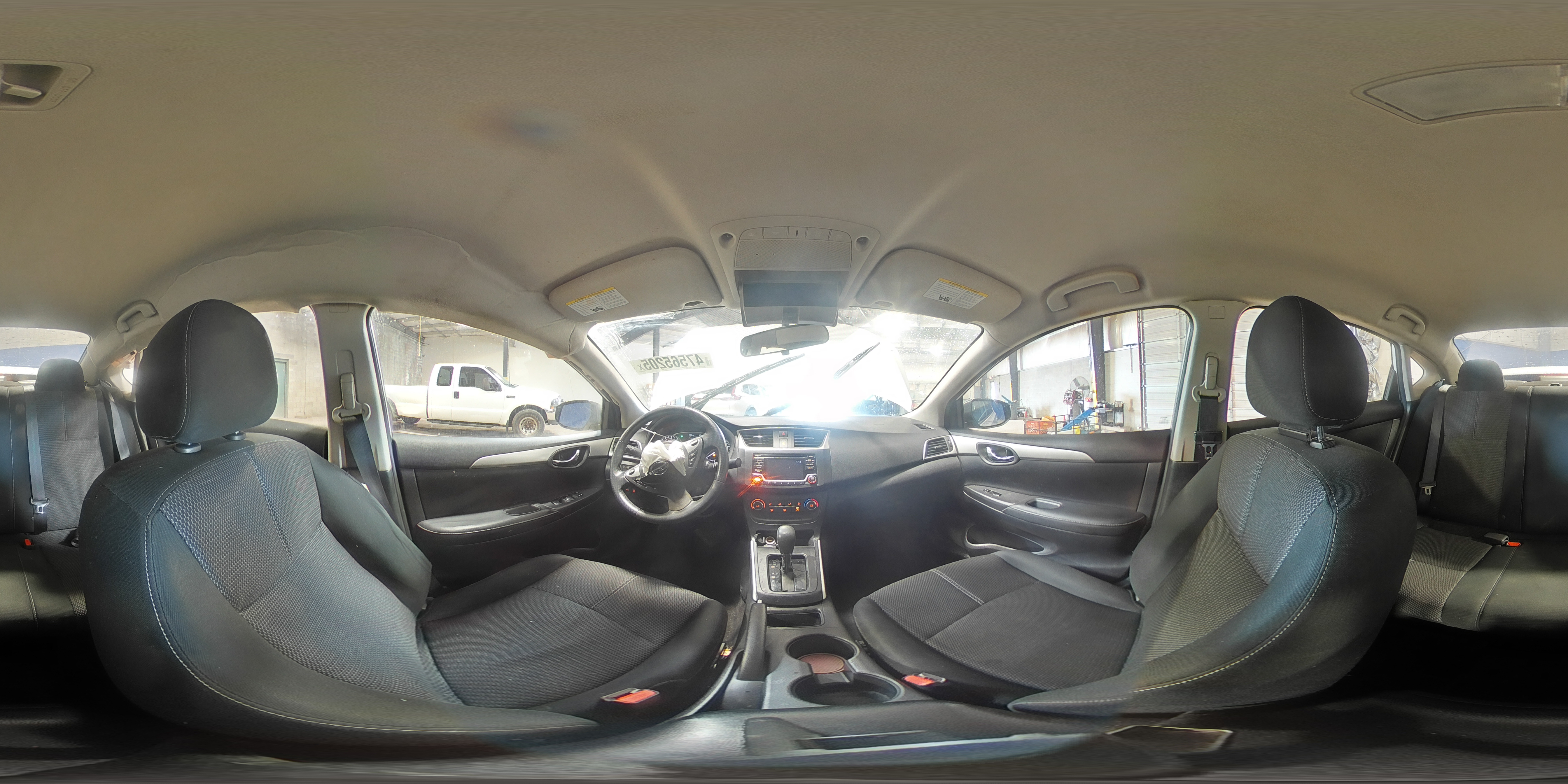 2018 Nissan Sentra - Image 15