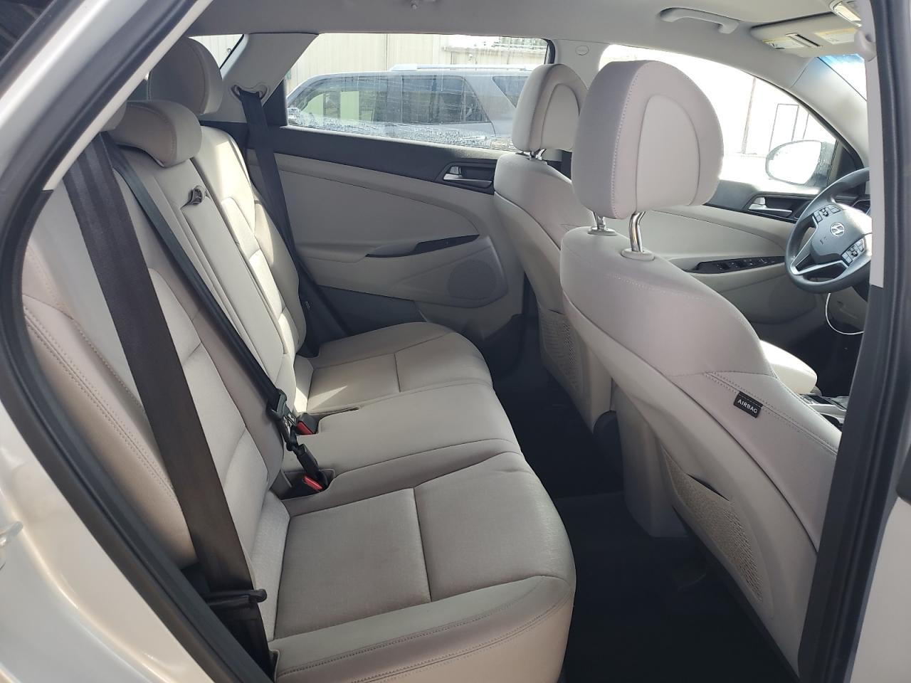 2016 Hyundai Tucson - Image 10