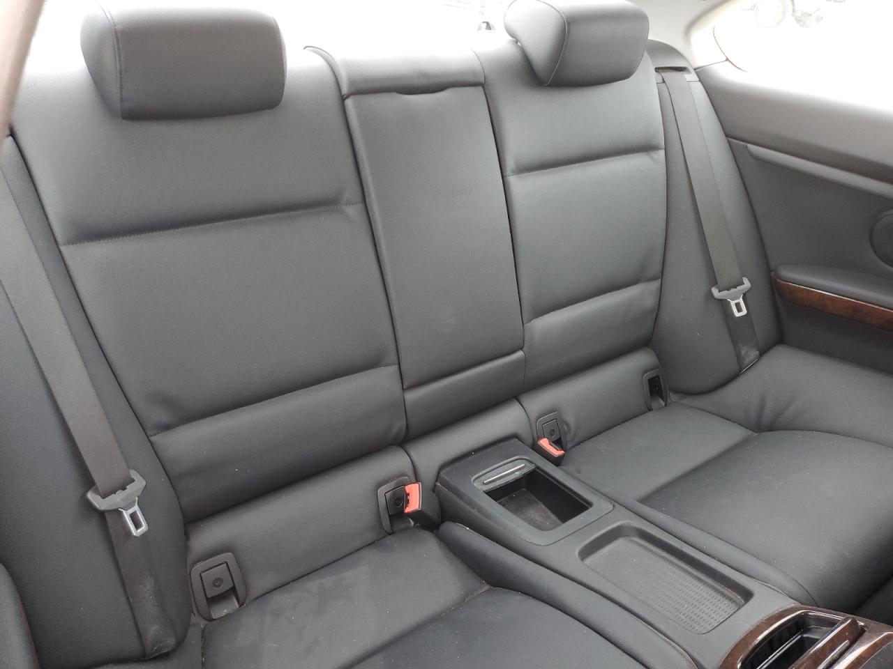 2010 BMW 3er - Image 10