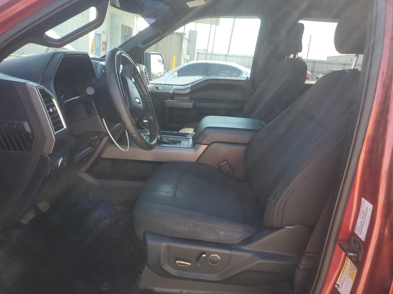 2015 Ford F-150 - Image 7