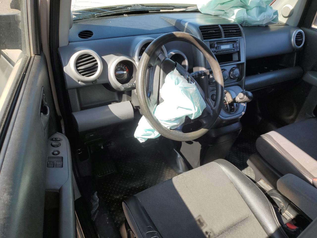 2005 Honda Element - Image 8