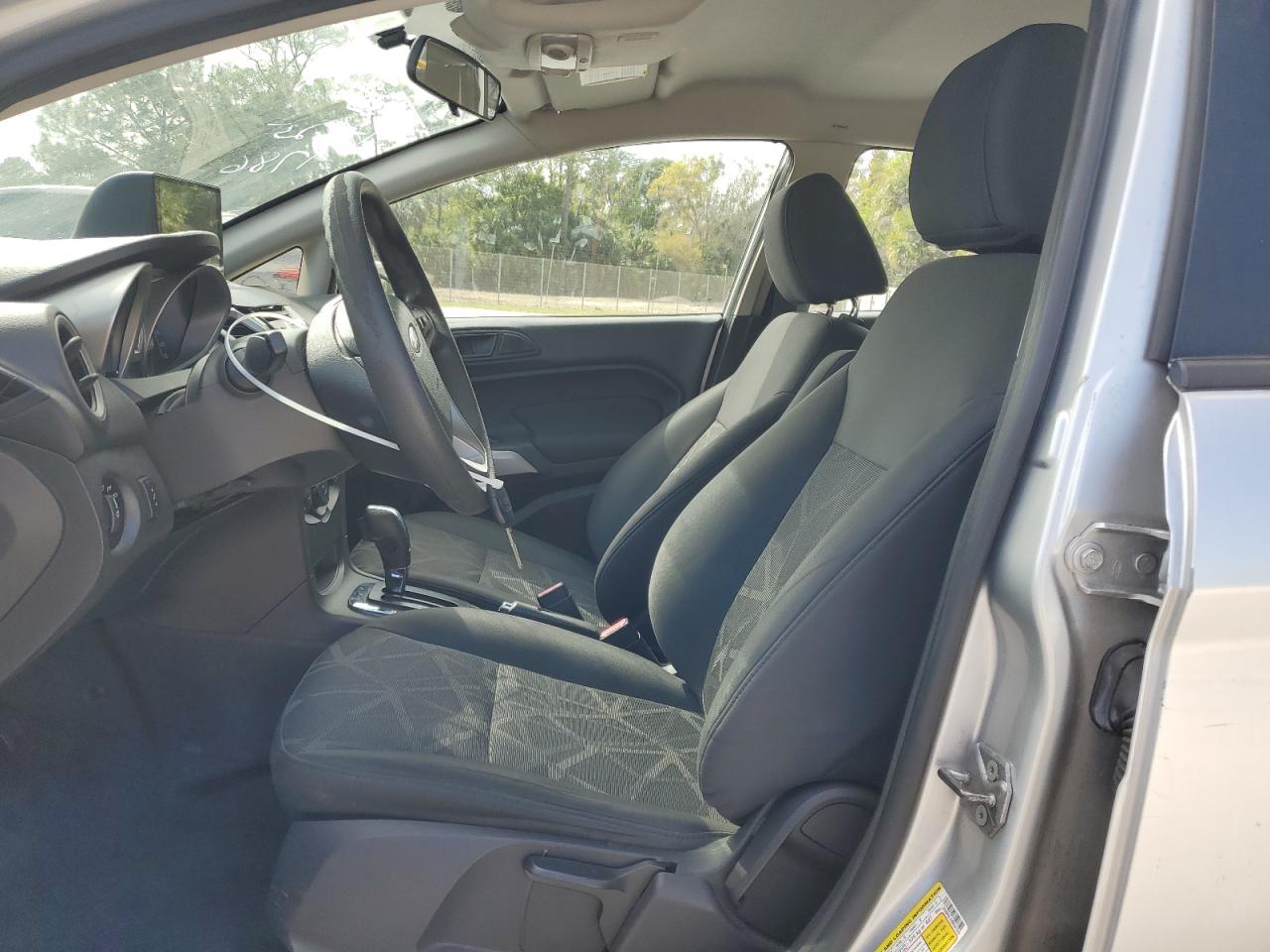 2013 Ford Fiesta - Image 7