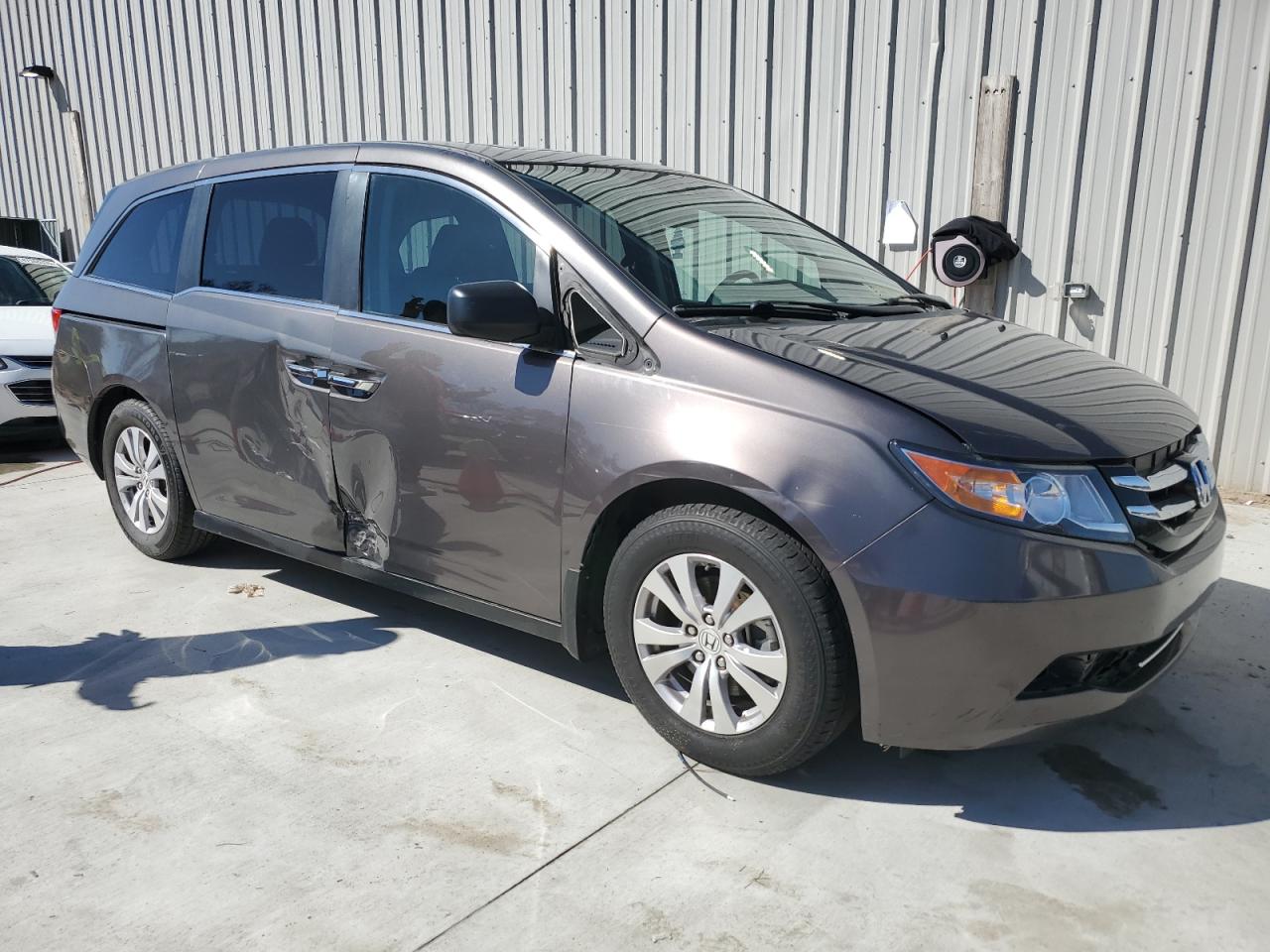 2014 Honda Odyssey - Image 4