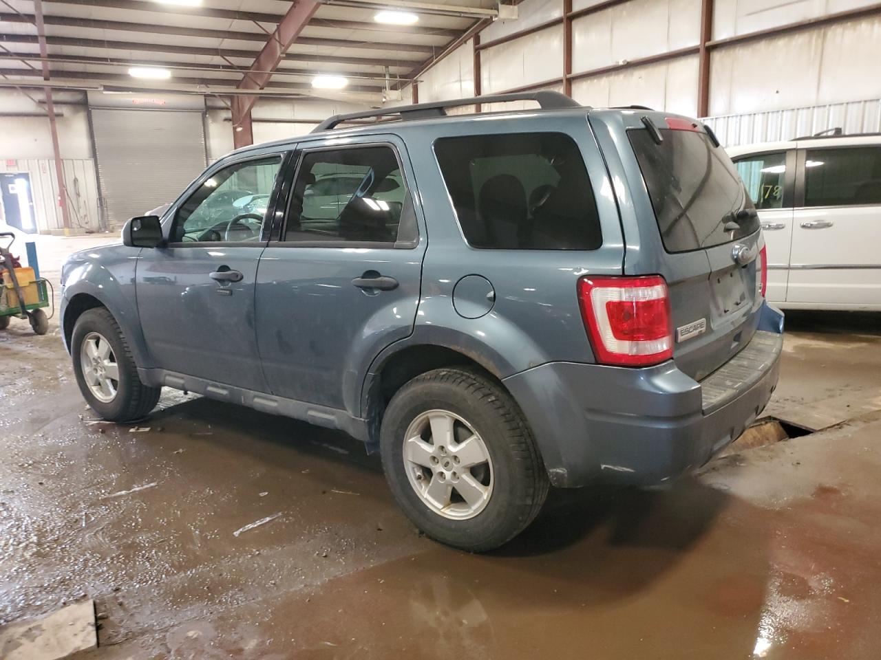 2012 Ford Escape - Image 2