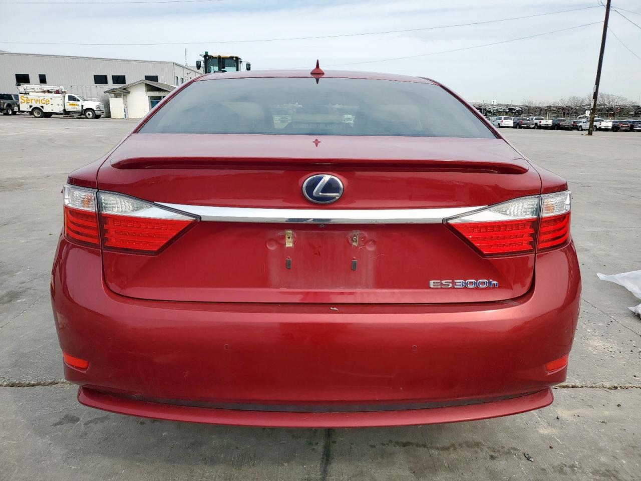 2013 Lexus ES - Image 6