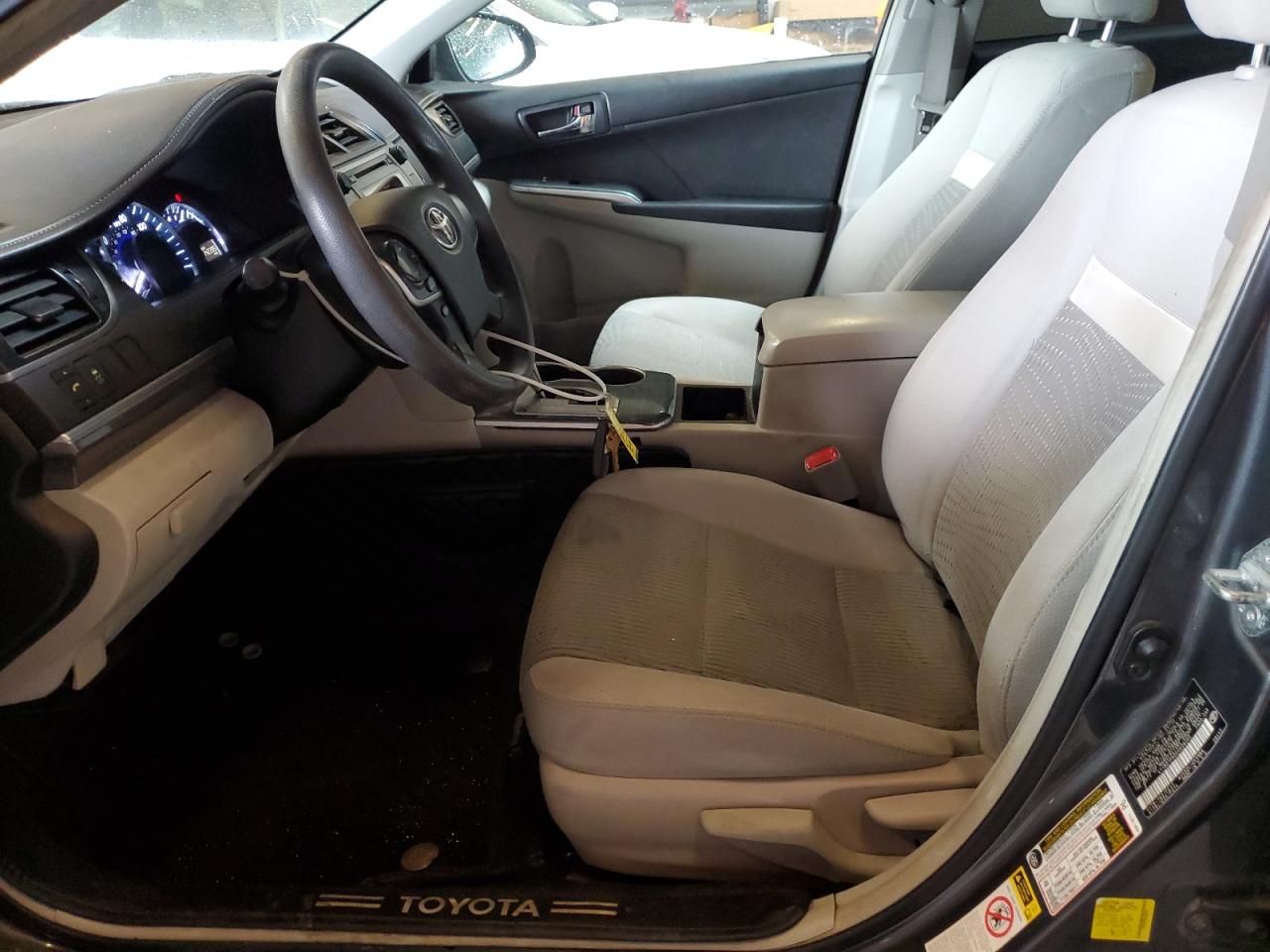 2012 Toyota Camry - Image 7