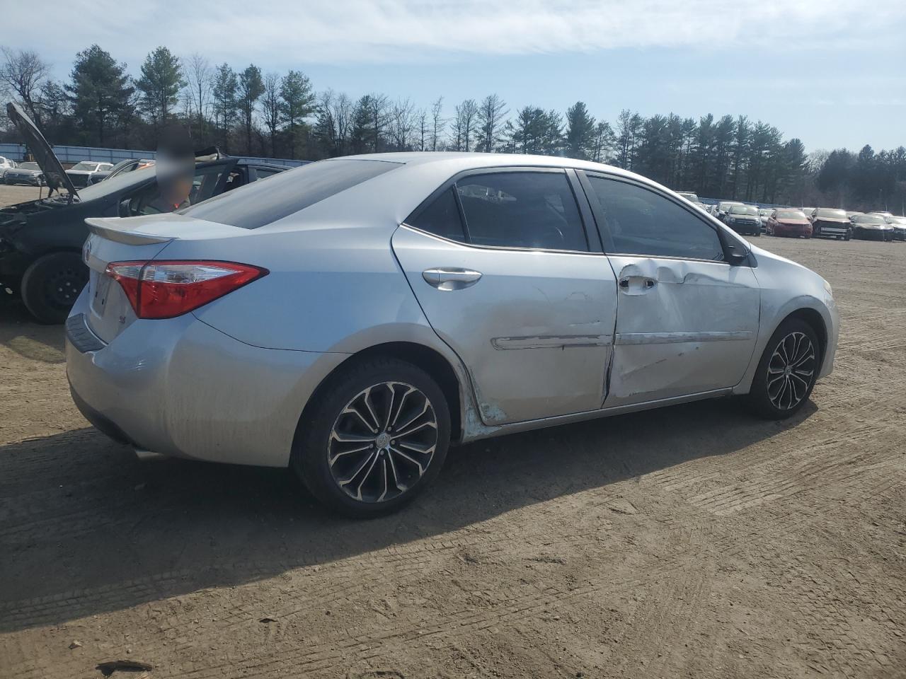 2015 Toyota Corolla - Image 3