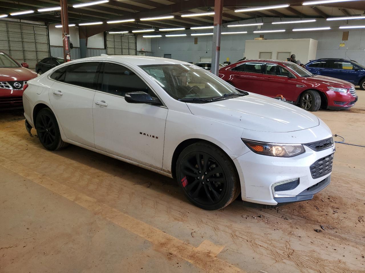 2018 Chevrolet Malibu - Image 4