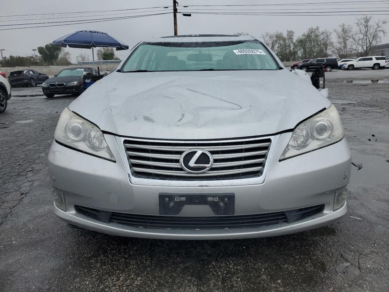 2012 Lexus ES - Image 5