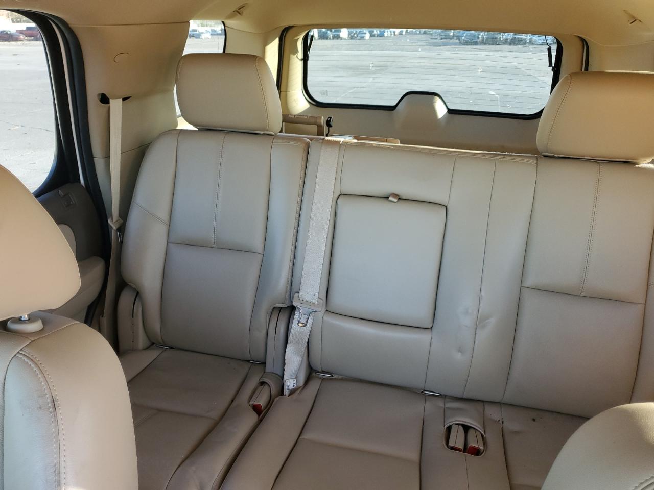 2014 Chevrolet Tahoe - Image 10