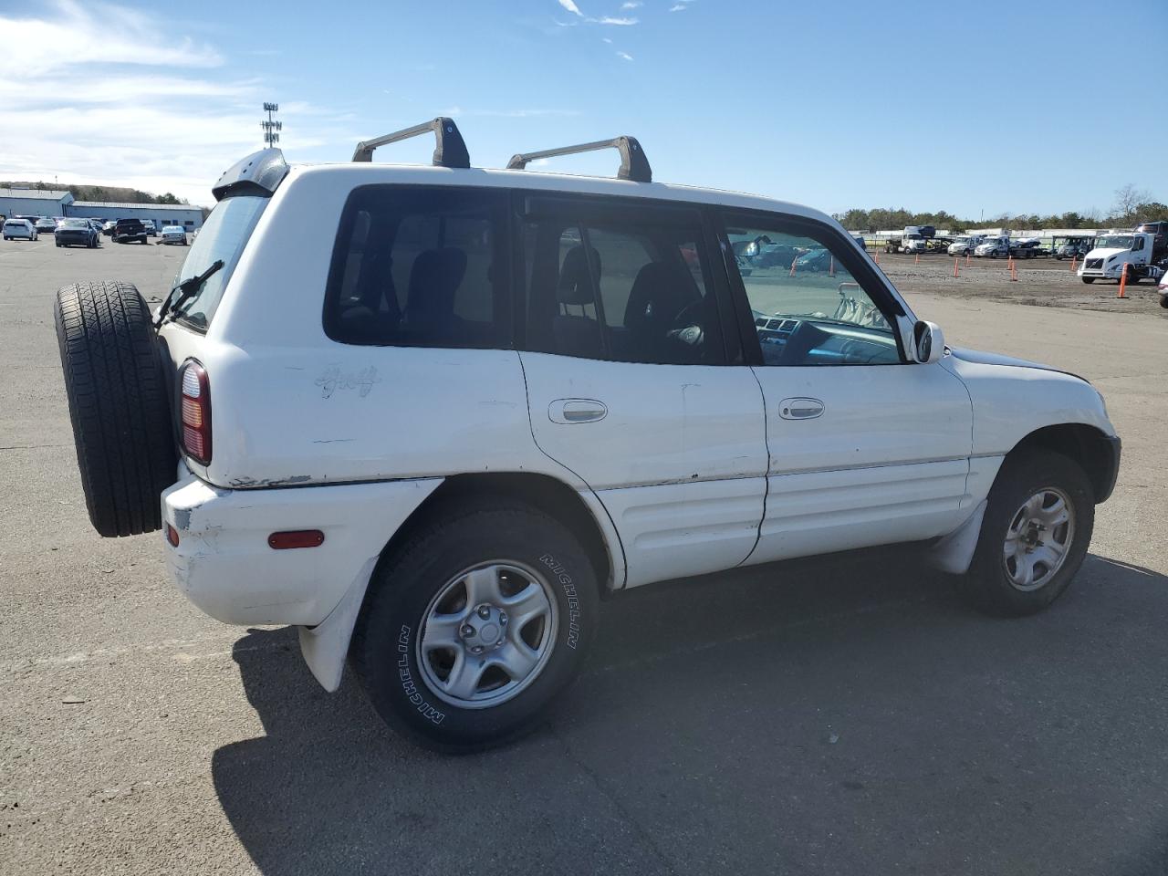 1999 Toyota RAV 4 - Image 3