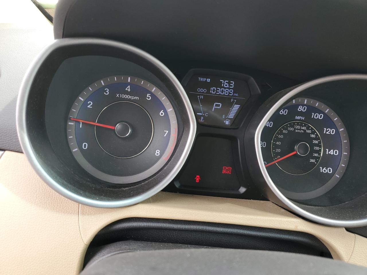 2013 Hyundai Elantra - Image 9