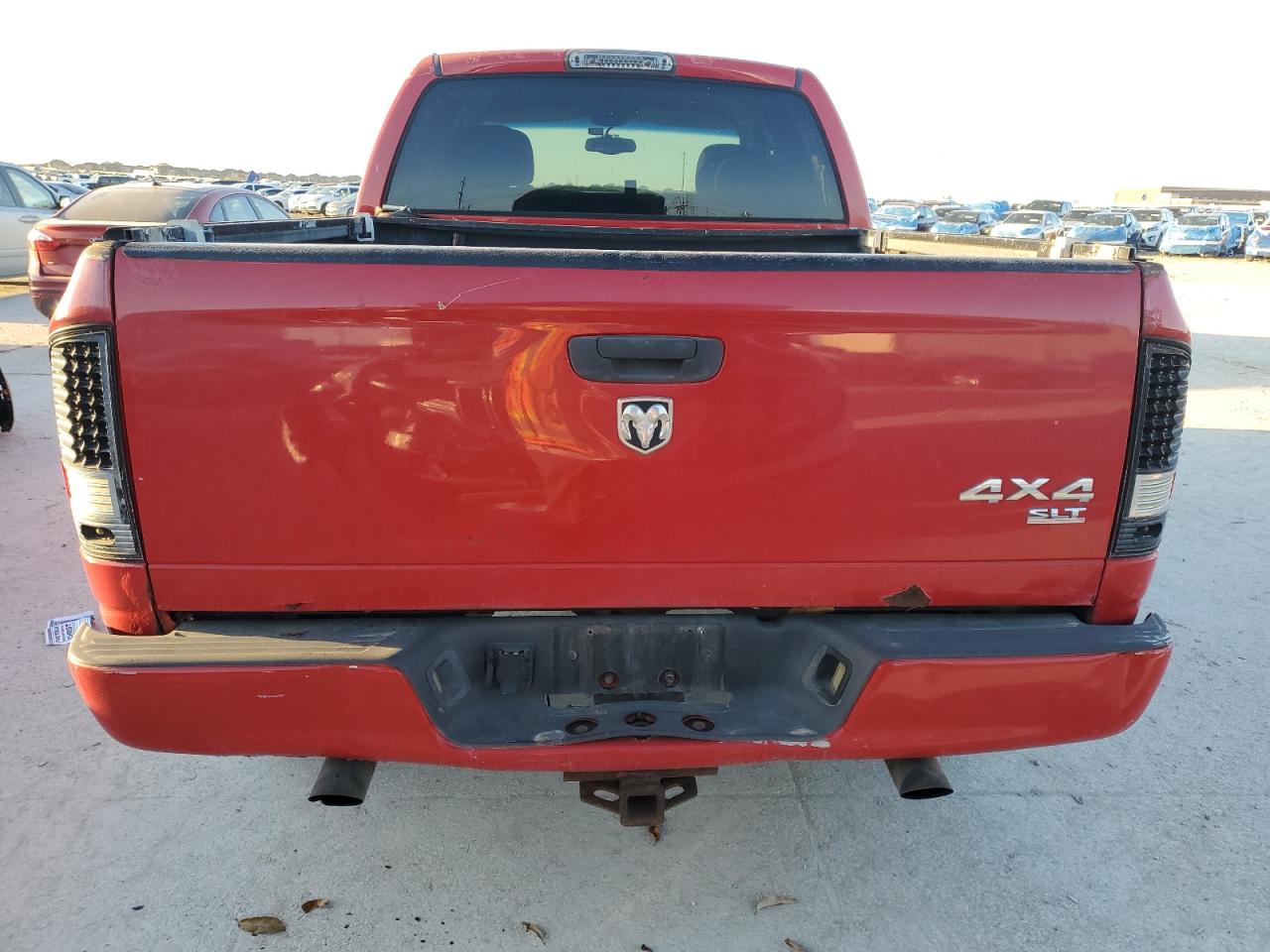 2004 Dodge Ram 1500 St VIN: 1D7HU18D24J165865 Lot: 48631405