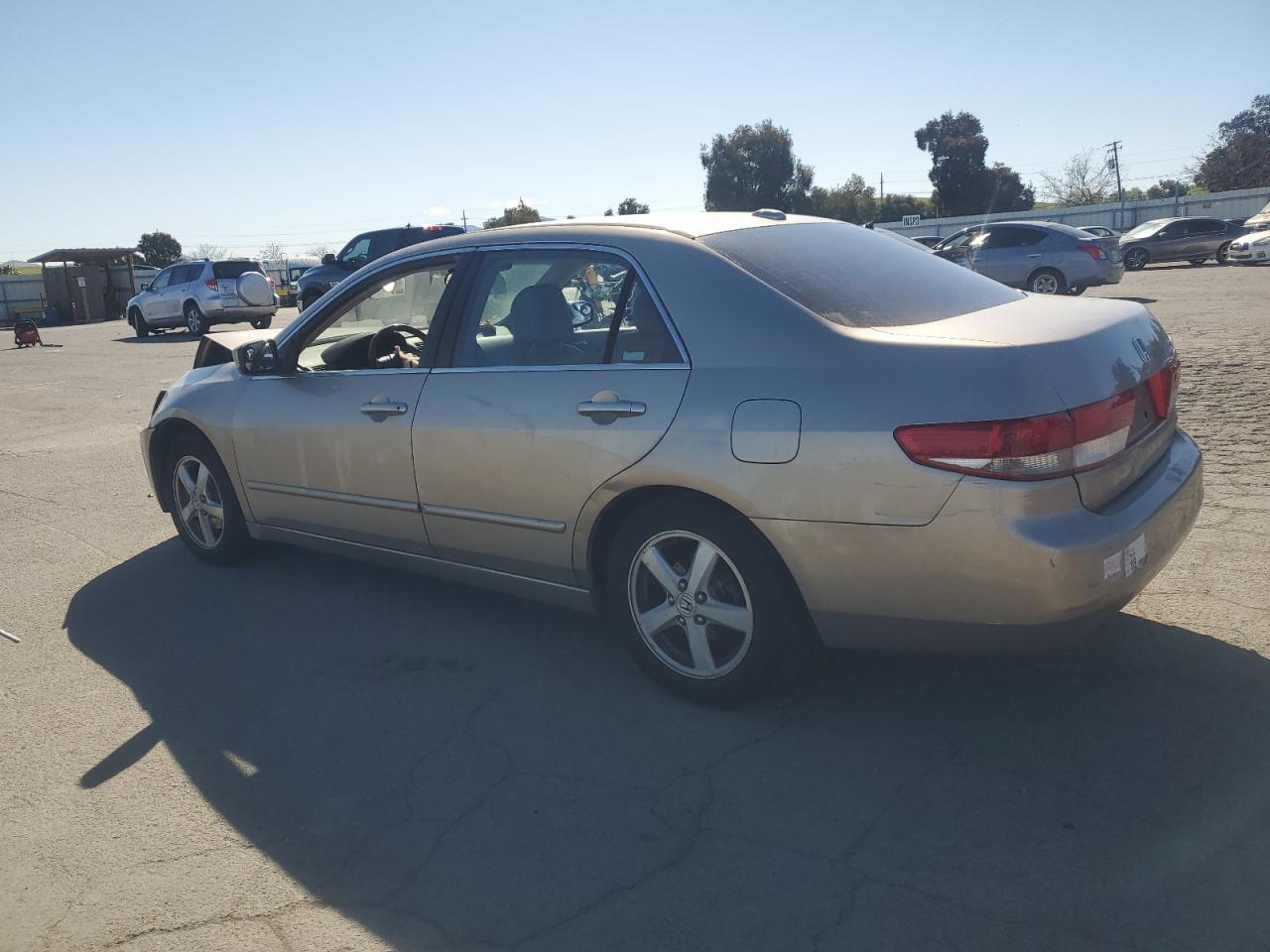 2004 Honda Accord - Image 2