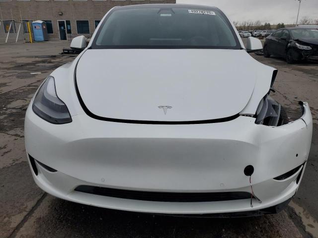  TESLA MODEL Y 2022 Белый