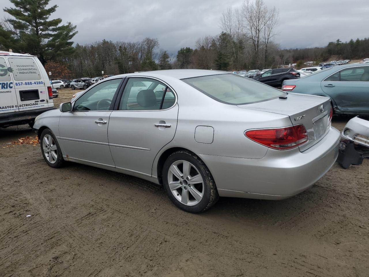 2006 Lexus ES - Image 2