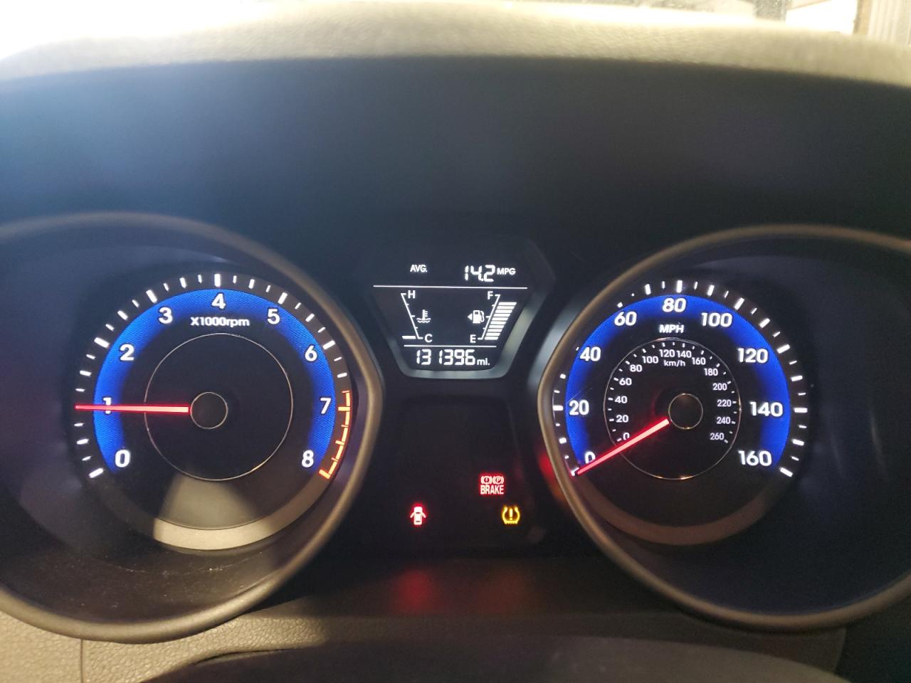 2014 Hyundai Elantra - Image 9