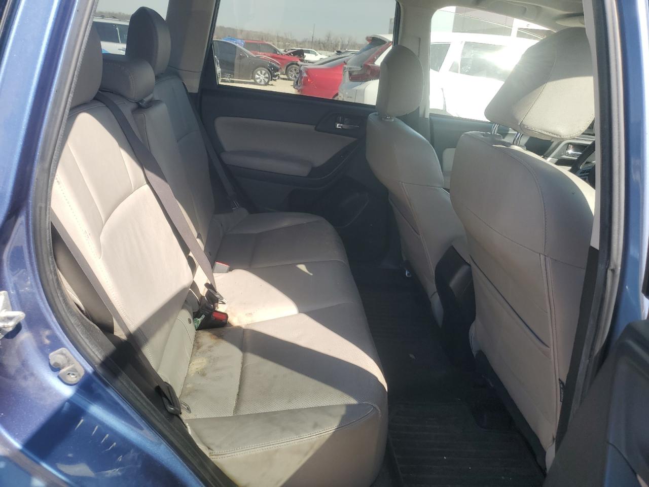 2015 Subaru Forester - Image 11