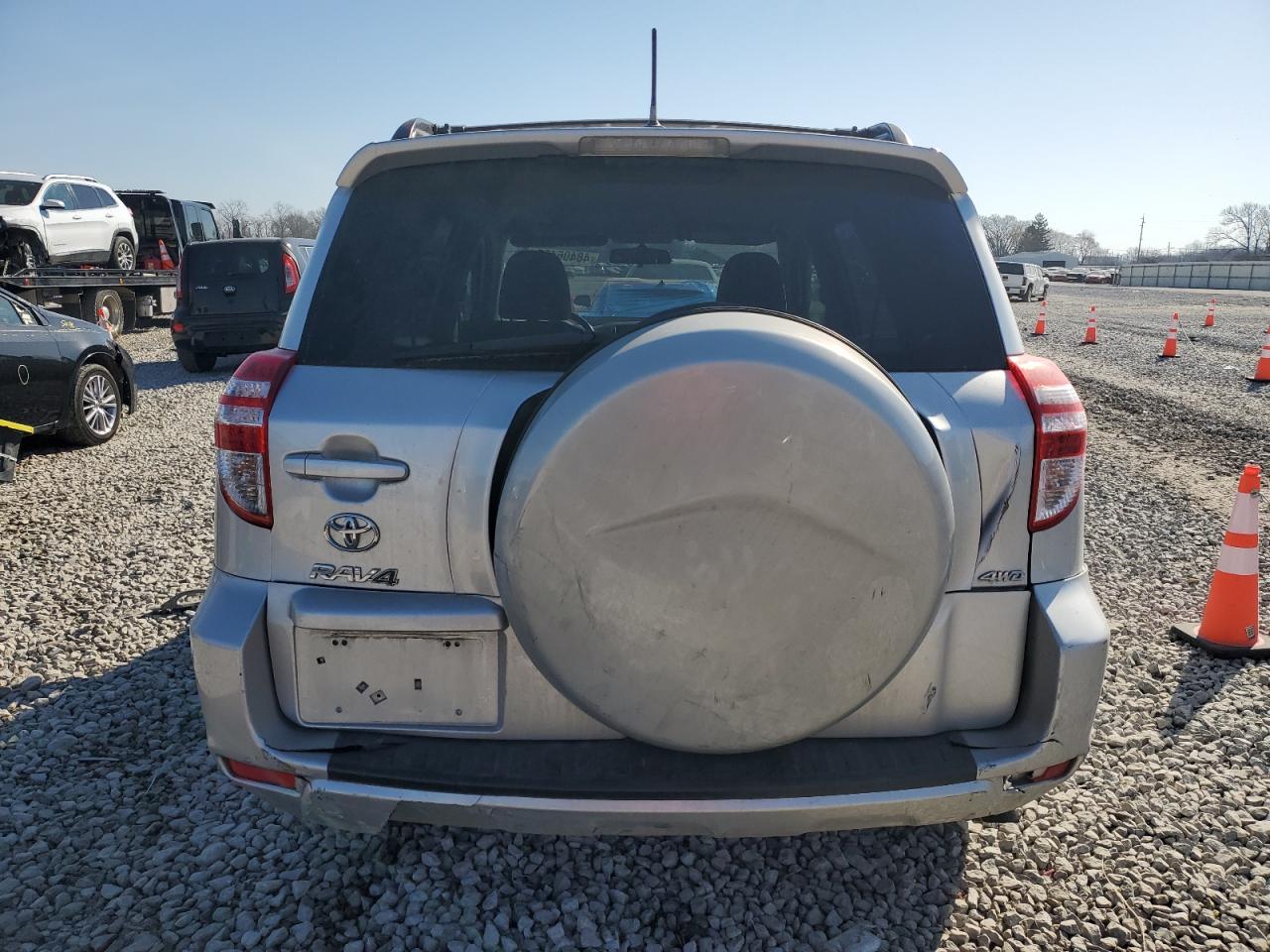 2011 Toyota RAV 4 - Image 6