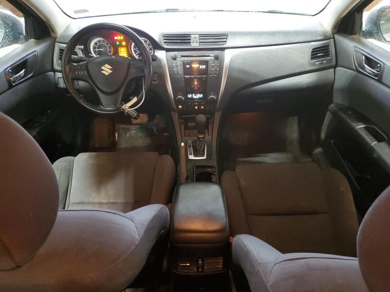 2012 Suzuki Kizashi - Image 8