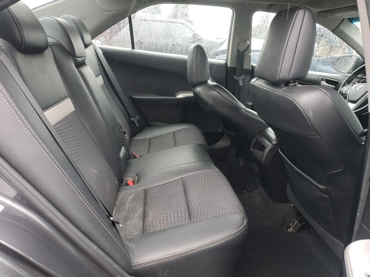 2012 Toyota Camry - Image 10