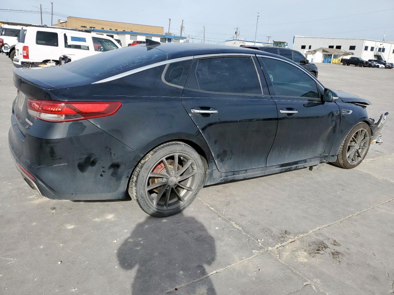 2016 Kia Optima - Image 3