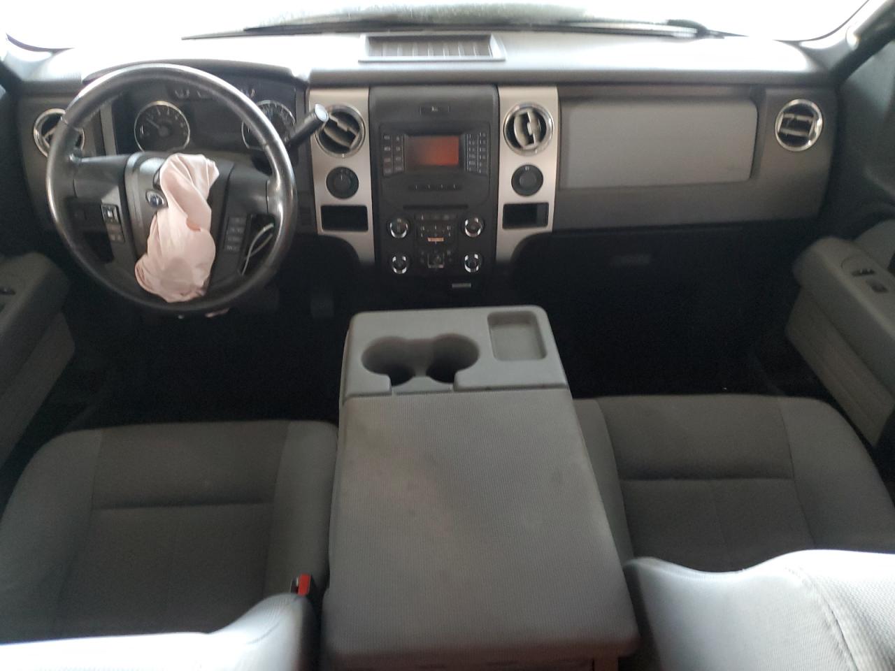 2014 Ford F-150 - Image 8