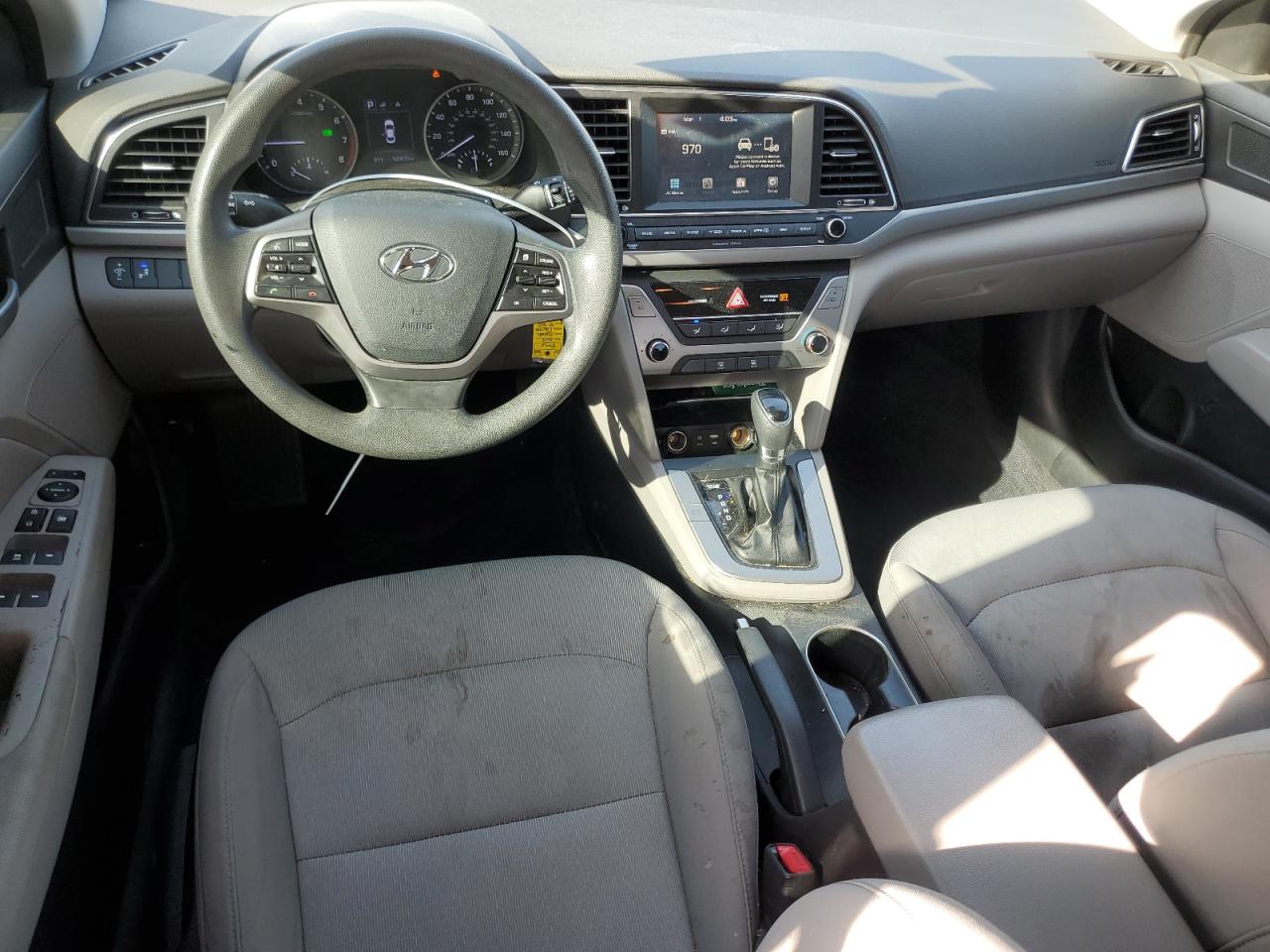 2018 Hyundai Elantra - Image 8