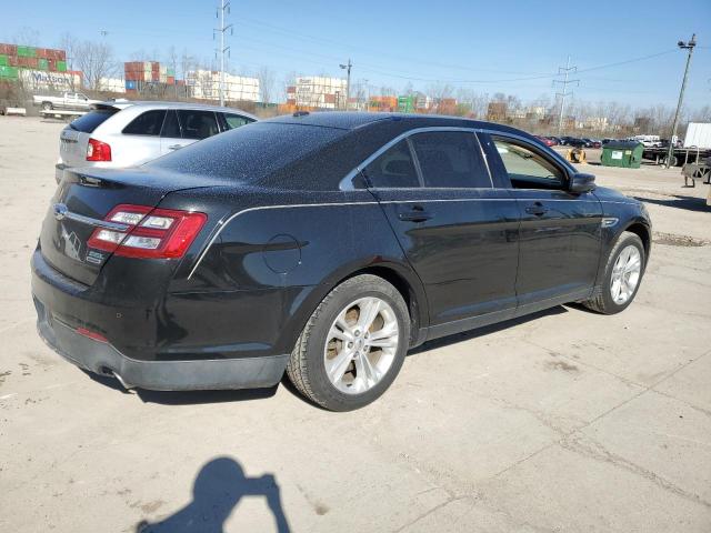  FORD TAURUS 2015 Czarny