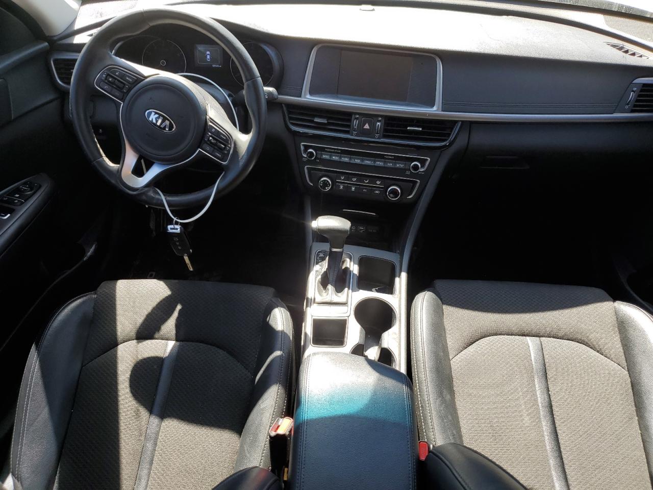 2018 Kia Optima - Image 8