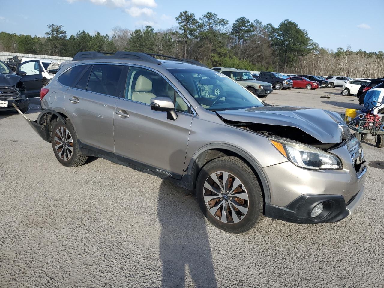 2015 Subaru Outback - Image 4