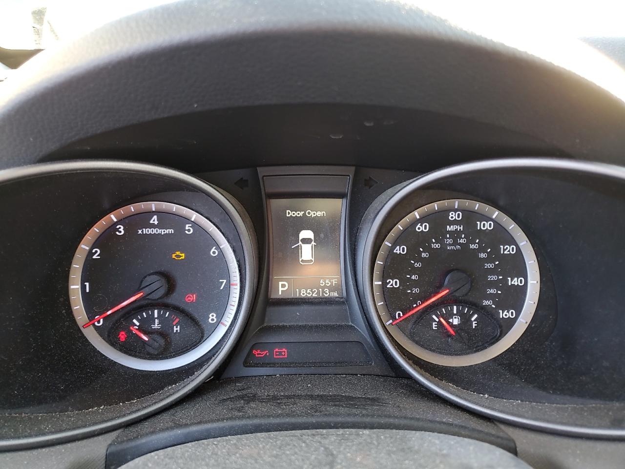 2013 Hyundai Santa Fe - Image 9